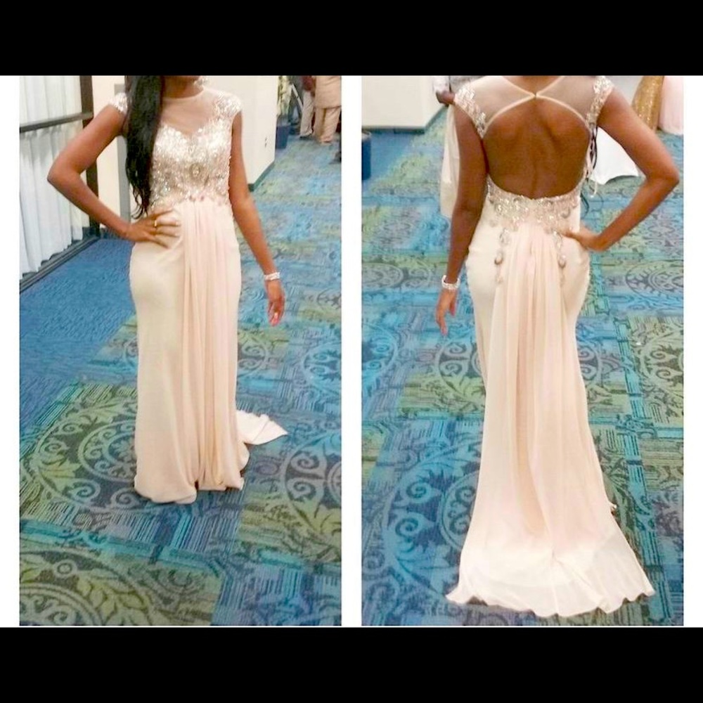 Elegant dress